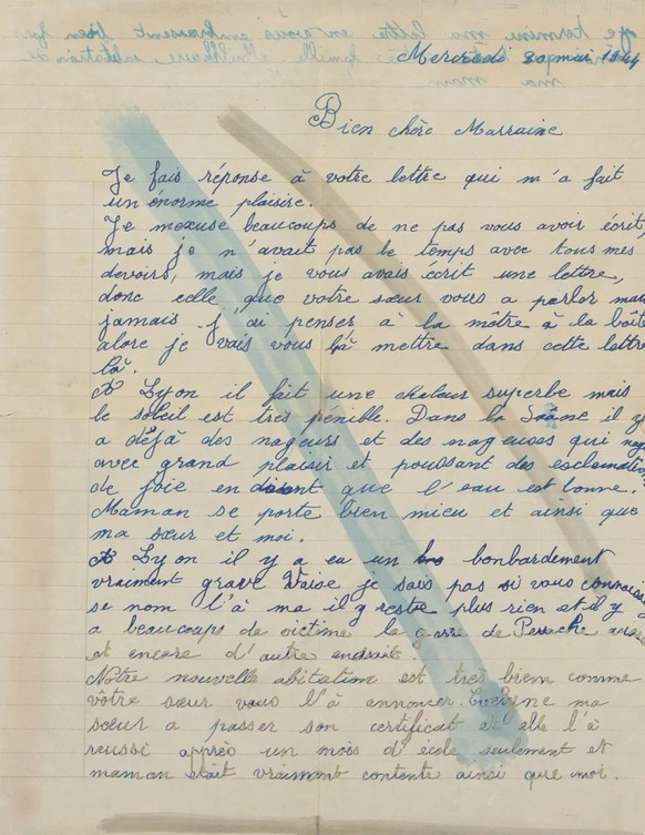 Les traces de censure chimique sont bien visibles sur cette lettre de 1942.
https://katalog.burgerbib.ch/detail.aspx?ID=535750