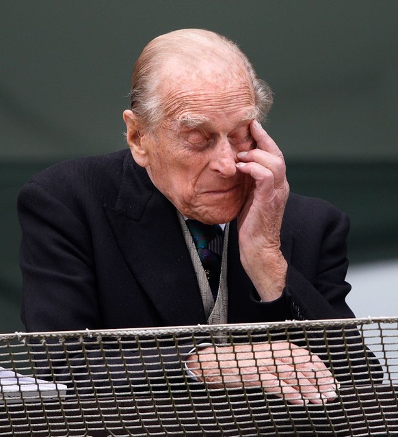 EPSOM, UNITED KINGDOM - JUNE 04: (EMBARGOED FOR PUBLICATION IN UK NEWSPAPERS UNTIL 48 HOURS AFTER CREATE DATE AND TIME) Prince Philip, Duke of Edinburgh watches the racing from the balcony of the Roya ...