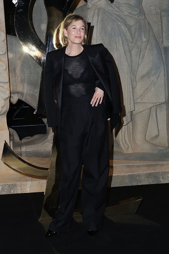 Renée Zellweger at the Saint Laurent fashion show as part of Spring/Summer 2026 Paris Fashion Week held at Fontaine du Trocadéro on September 29, 2025 in Paris, France. (Photo by River Callaway/WWD vi ...