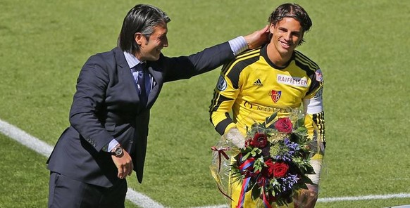 Yakin et Sommer en 2014 au terme de leur saison avec Bâle, lorsque le premier était encore l'entraîneur du FCB.