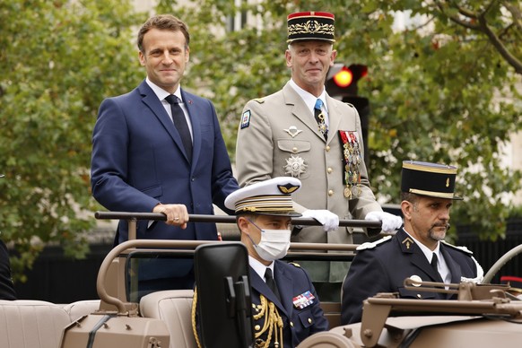 Emmanuel Macron lors du défilé militaire du 14 juillet 2021.