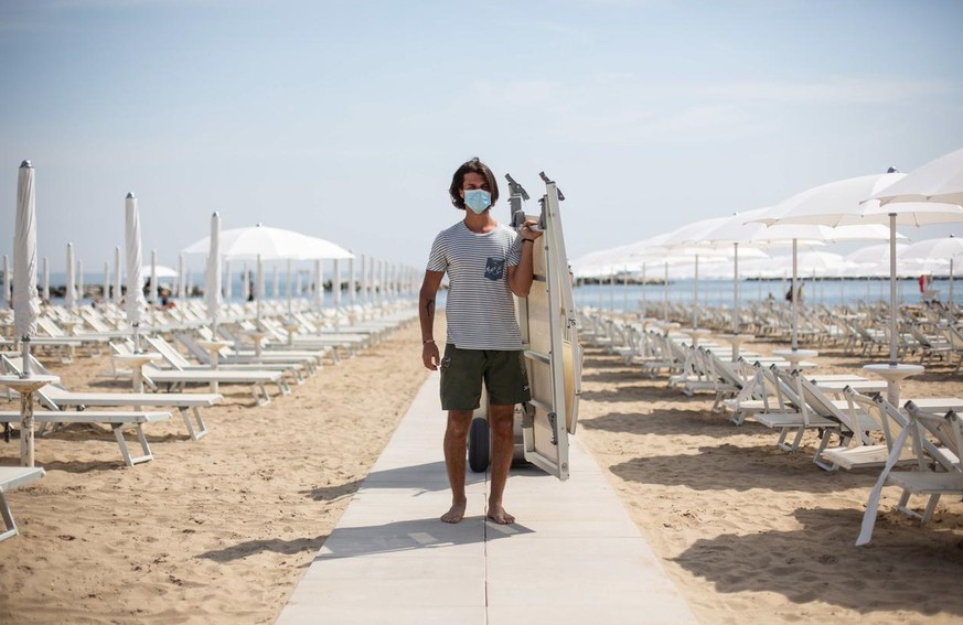 Passée en zone blanche, la Sardaigne craint l'invasion des touristes
