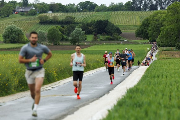 Runers compete during 18th Geneva Marathon, in Geneva, Switzerland, Sunday, May 5, 2024. (KEYSTONE/Salvatore Di Nolfi)