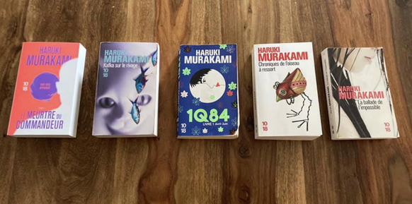 1: Le meurtre du commandeur. 2: Kafka sur le rivage. 3: 1Q84. 4: Chroniques de l'oiseau à ressort. 5: La ballade de l'impossible.