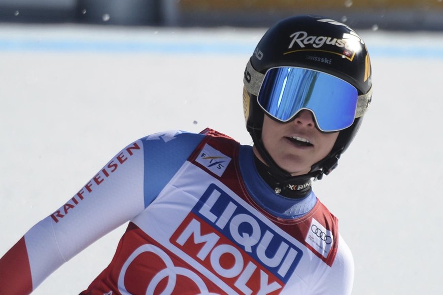 Switzerland&#039;s Lara Gut-Behrami reacts after completing an alpine ski, women&#039;s World Cup super G, in Val di Fassa, Italy, Sunday, Feb. 28, 2021. (AP Photo/Elvis Piazza)