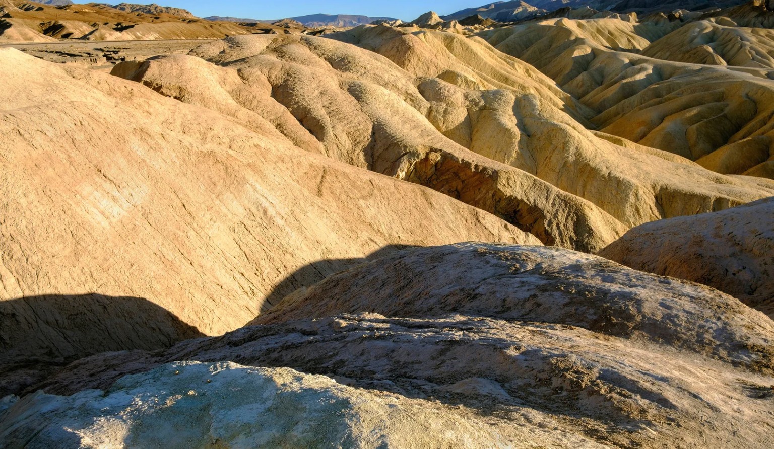 Vallée de la Mort en Californie, États-Unis : des températures extrêmes règnent ici.