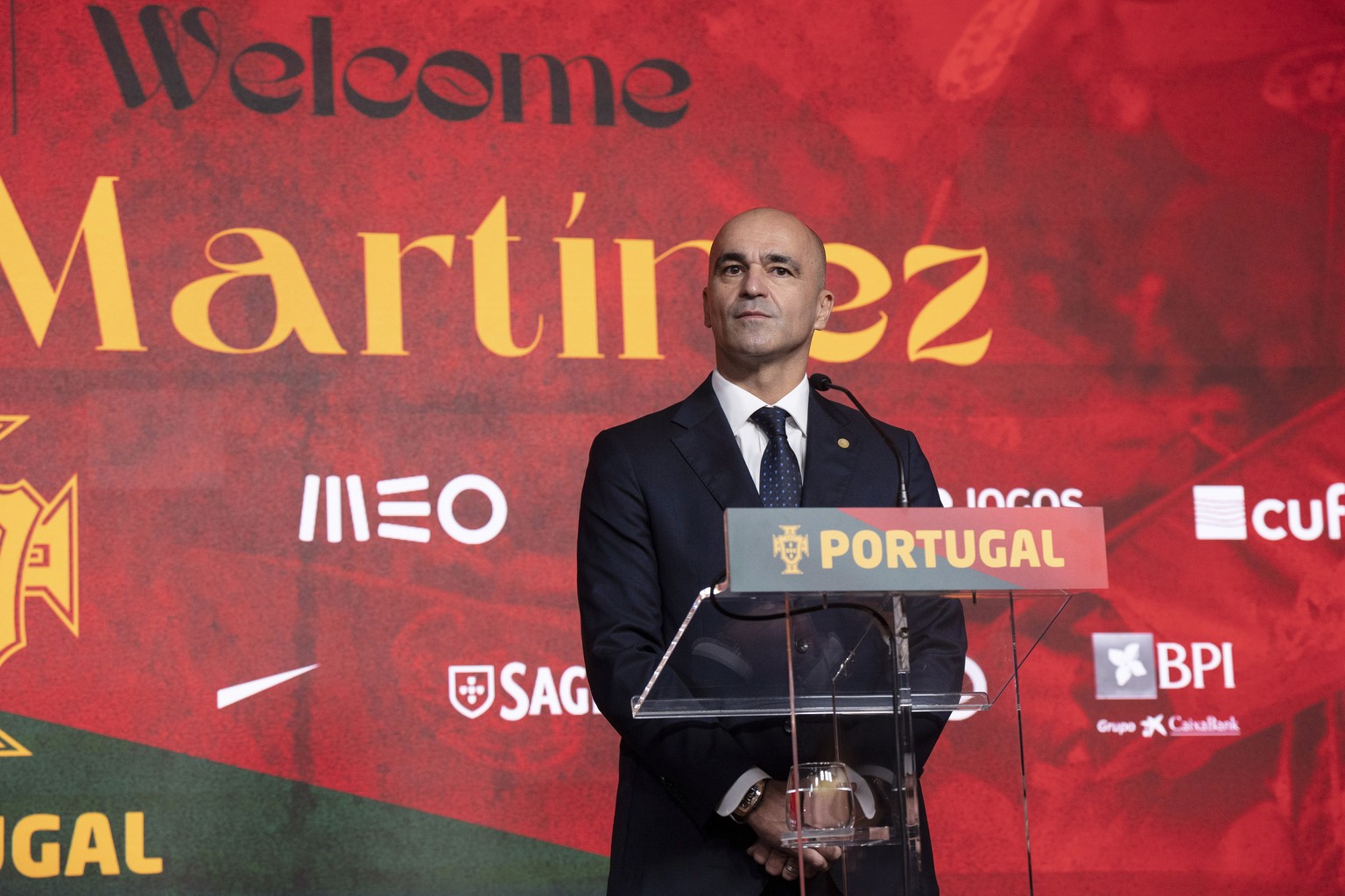 Coach Roberto Martinez is presented as Portugal&#039;s national soccer team new coach at the Portuguese Soccer Federation headquarters in Oeiras, outside Lisbon, Monday, Jan. 9, 2023. (AP Photo/Ana Br ...