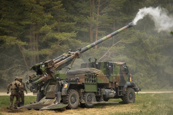 FILE - French soldiers fire a French-made CAESAR self-propelled howitzer during the Spring Storm 2023 military drills, the largest annual exercise of Estonian Defence Forces, near Tapa, Estonia on May ...