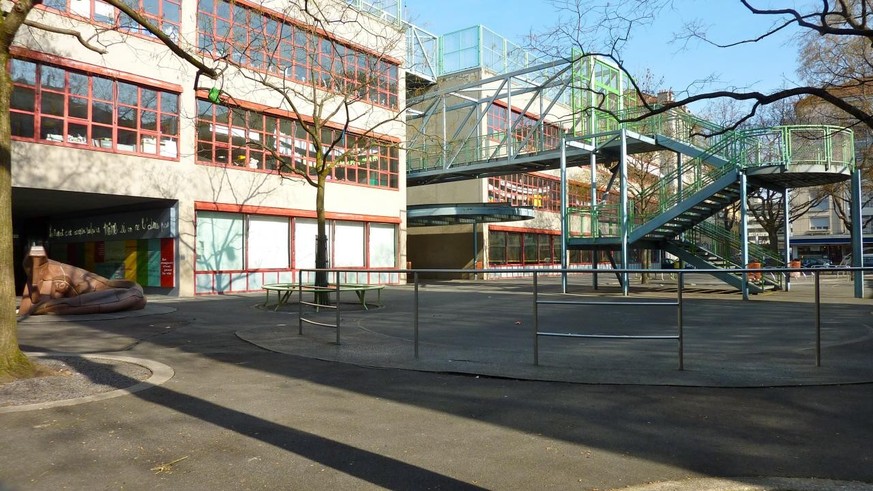 A Genève, le crack prend d&#039;assaut une école primaire