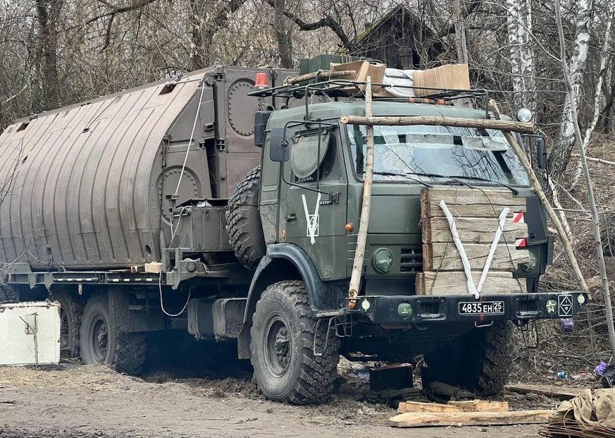 Depuis le début de l'invasion, les véhicules militaires russes se font décimer par les défenseurs ukrainiens.