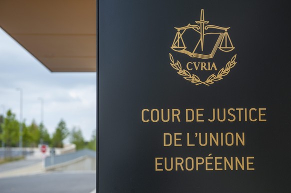 epa04750686 (FILE) A file picture dated 25 June 2014 of the European Court of Justice&#039;s (ECJ) entrance building prior to the hearing of the Shepherd case in Luxembourg. The European Court of Just ...