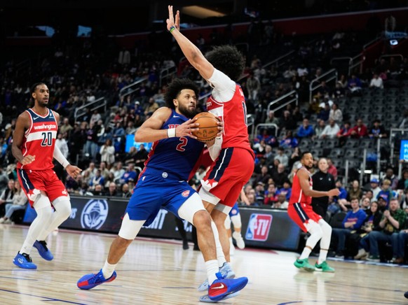 Kyshawn George, ici face à Cunningham, a été malheureux en fin de match contre les Pistons
