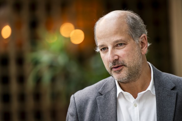 Gregoire Junod, syndic de Lausanne reagit lors d&#039;une conference de presse de la ville de Lausanne qui presente un plan d&#039;action pour soutenir ses commercants et renforcer l&#039;attractivite ...