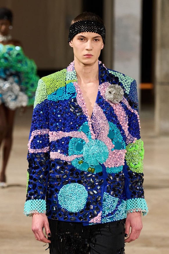 PARIS, FRANCE - JANUARY 30: (EDITORIAL USE ONLY - For Non-Editorial use please seek approval from Fashion House) A model walks the runway during the Germanier Haute Couture Spring-Summer 2025 show as  ...