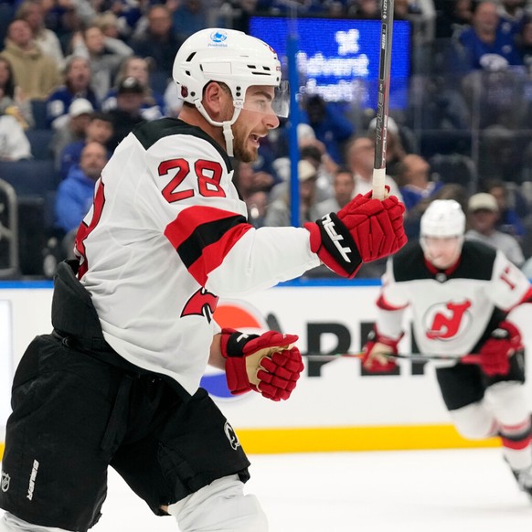 Timo Meier (28) a montré la voie à suivre pour les Devils samedi