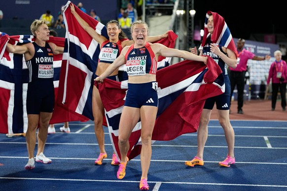 Norway's Henriette Jaeger celebrates after winning the gold medal in the mixed 4 X 400 meters relay final at the European Athletics Championships in Birmingham, England, Monday, Aug. 10, 2026. (A ...