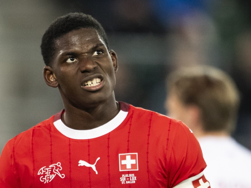 Embolo ne peut toujours pas voyager et c'est un gros souci pour la Nati