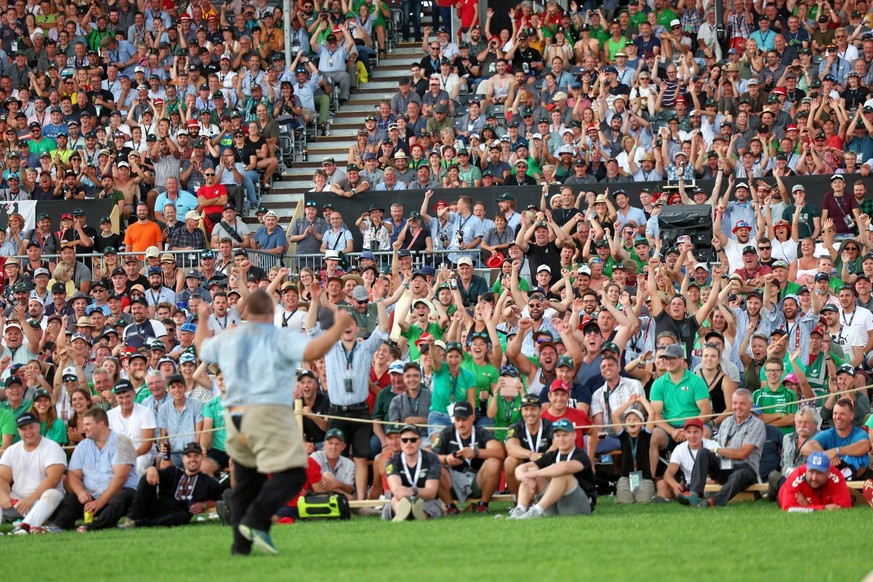 Une arène pleine à craquer, à Prattel (BL), il y a trois ans.