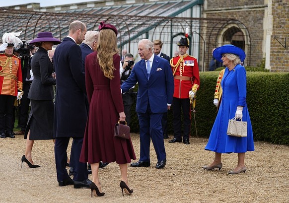 WINDSOR, ENGLAND - SEPTEMBER 17: King Charles III (2ndR) and Queen Camilla (R) receive US President Donald Trump and First Lady Melania Trump with Catherine, Princess of Wales and William, Prince of W ...