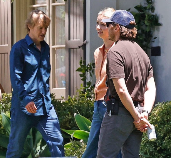 Owen Wilson et Apple Martin sur le tournage de Paris Paramount.