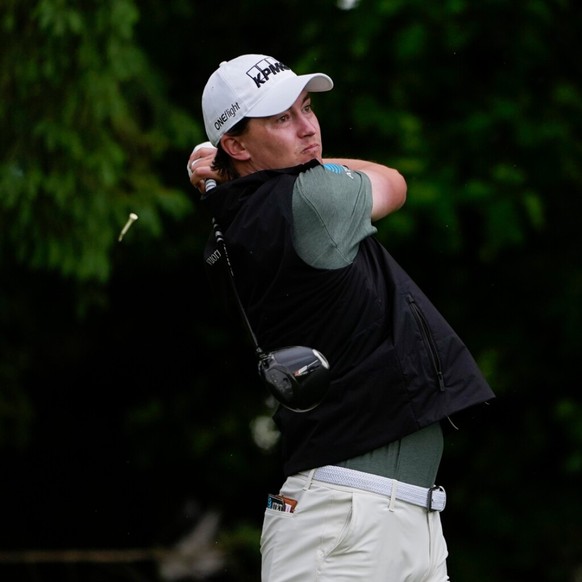 Maverick McNealy est l'un des deux leaders du PGA Championship après 2 tours