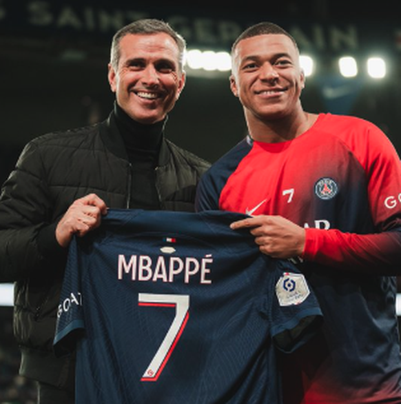 Mbappe maillot