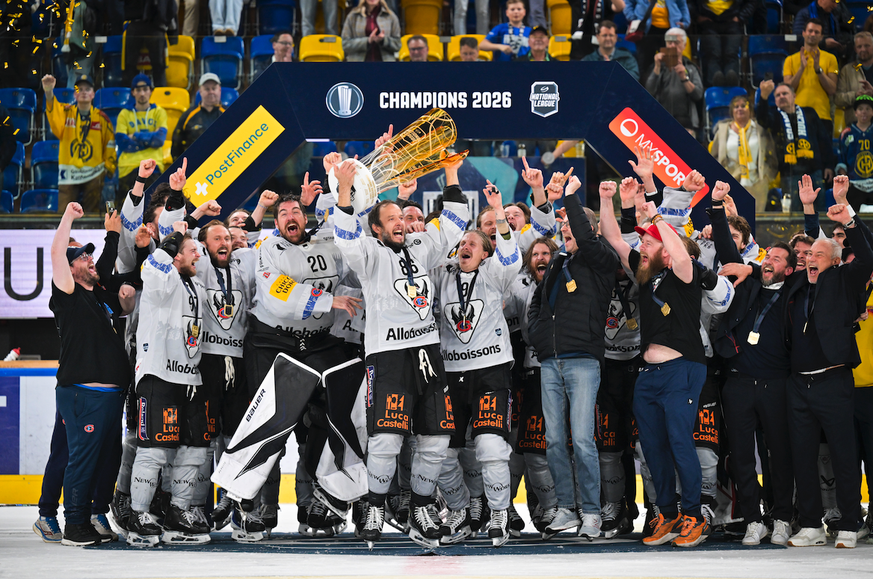 Le 30 avril à Davos, Gottéron est devenu champion de Suisse pour la première fois.