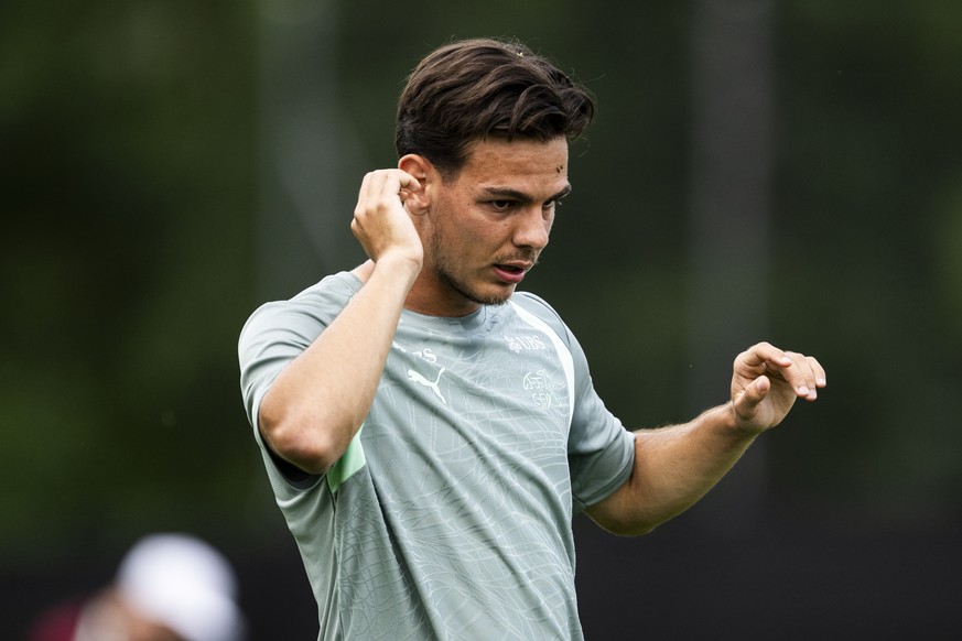 Ardon Jashari von der Schweizer Fussball Nationalmannschaft im Training beim WM26 Pre-Camp in St. Gallen am Mittwoch, 27. Mai 2026. (KEYSTONE/Gian Ehrenzeller)