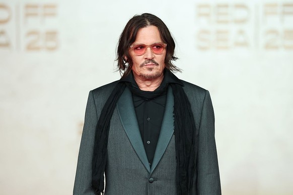 JEDDAH, SAUDI ARABIA - DECEMBER 11: Johnny Depp attends the Closing Night red carpet at the Red Sea International Film Festival 2025 on December 11, 2025 in Jeddah, Saudi Arabia. (Photo by Daniele Ven ...