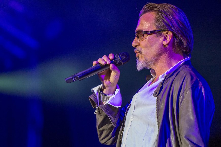 French Singer Florent Pagny performs on the main stage of the Rock Oz&#039;Arenes festival in Avenches, Switzerland, Wednesday 12, August, 2015. (KEYSTONE/Maxime Schmid)