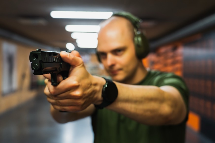 Schiesstraining mit einer SIG Sauer P320 (2024).
