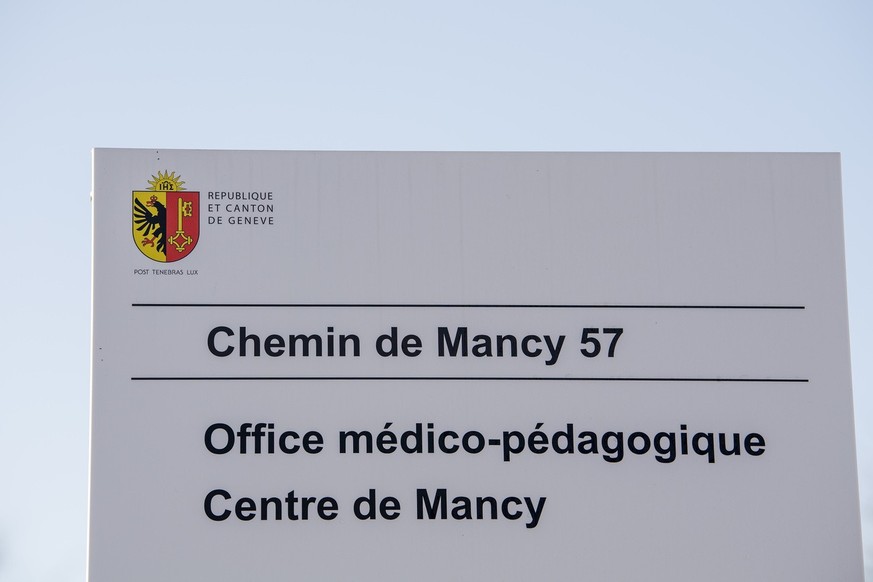 Un panneau avec un plan indique les differents offices medico-pedagogique du Centre de Mancy donc le Foyer de Mancy, ce mercredi 9 fevrier 2022 a Collonge-Bellerive pres de Geneve. La justice genevois ...