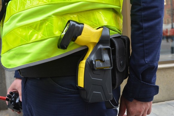 Police transports Taser