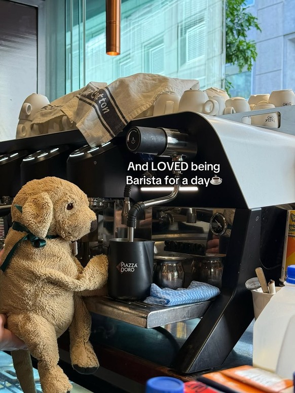Et il a adoré être barista pour une journée.