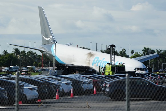 An Amazon cargo plane sits at the Miami International Airport (MIA) Monday, Sept. 7, 2026, after it overshot the runway on Sunday, in Miami. (AP Photo/Lynne Sladky)
Amazon Plane Overruns Runway