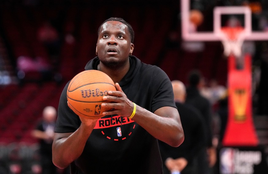 Le destin de Clint Capela pourrait changer dès lundi