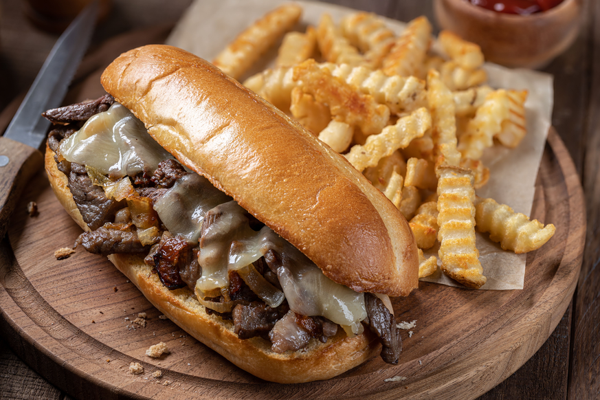 Le fameux Philly cheesesteak. Du sale.