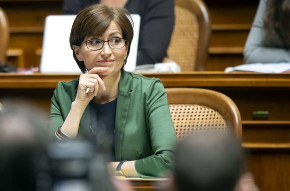 Bundesratskandidatin Regula Rytz, GP-BE, reagiert nach ihrer Nicht-Wahl als Bundesraetin waehrend den Bundesratswahlen, am Mittwoch, 11. Dezember 2019, in Bern. (KEYSTONE/Anthony Anex)