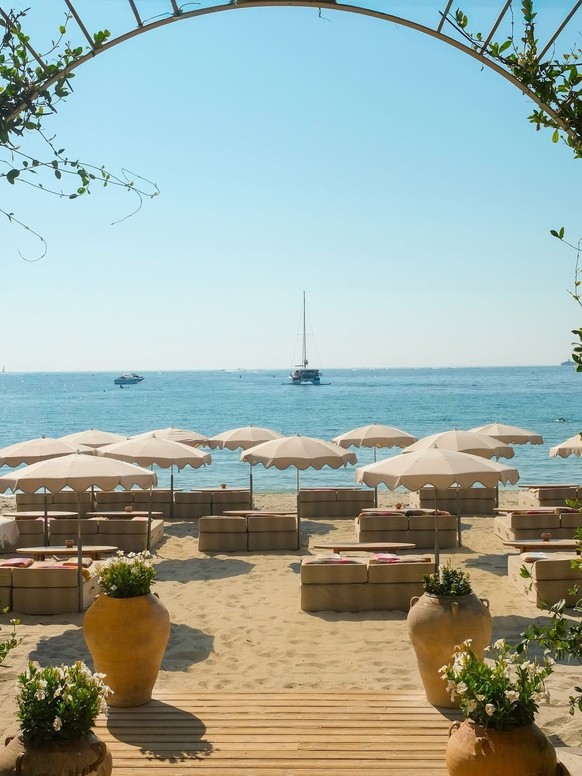 L'accès à la plage.