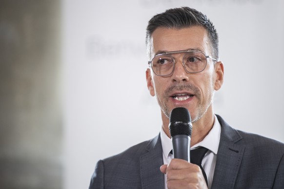 Urs Pfaeffli, Praesident Gastro Zuerich-City, spricht an einer Medienkonferenz ueber die Probleme in der Politik auf die Branche des Gastgewerbes, aufgenommen am Dienstag, 27. Oktober 2020 in Zuerich. ...