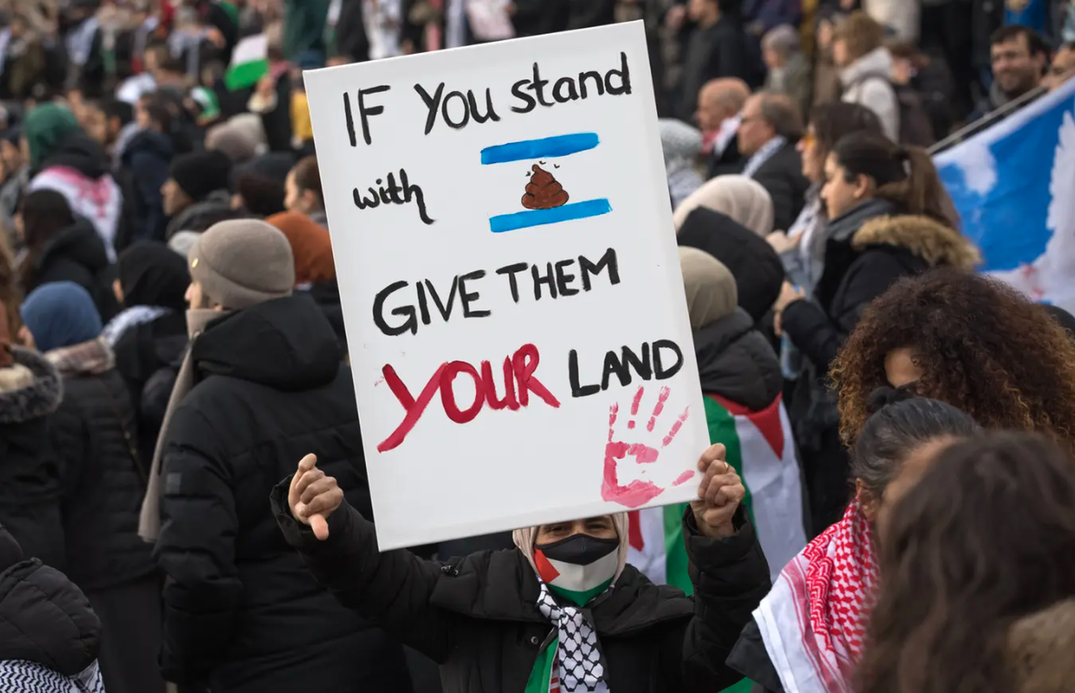 Manifestation dénonçant les exactions brutales et injustifiées de l&#039;Etat hébreu contre les populations civiles de Gaza et de Cisjordanie