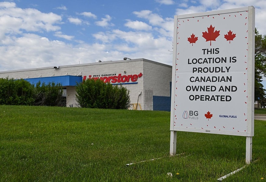 EDMONTON, CANADA, MAY 24:
Close-up of a &#039;This location is proudly Canadian Owned and Operated&#039; board displayed outside a BG Fuels company in Edmonton, Alberta, Canada, on May 24, 2025. (Phot ...