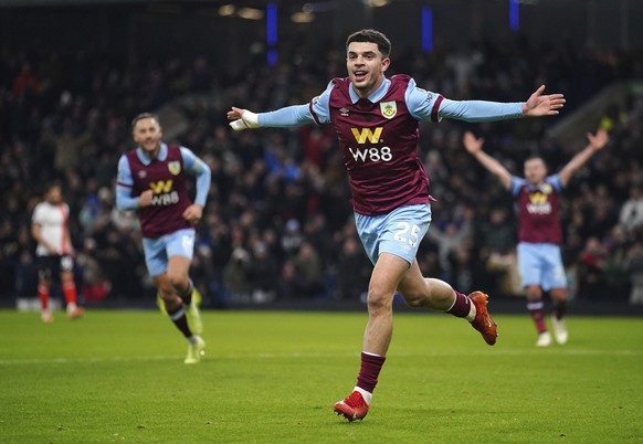 Burnley&#039;s Zeki Amdouni celebrates scoring their side&#039;s first goal of the game during their English Premier League soccer match against Luton Town at Turf Moor, Burnley, England, Friday, Jan. ...