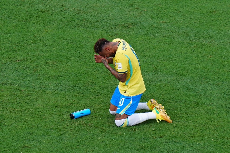 NEW JERSEY, UNITED STATES - JULY 05: Neymar of Brazil cries after eliminated in the FIFA World Cup 2026 Round of 16 match between Brazil and Norway at New Jersey Stadium (MetLife Stadium) in East Ruth ...