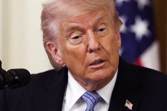 epa12932890 US President Donald Trump speaks at a Small Business Summit at the White House in Washington, DC, USA, 04 May 2026. The summit brings together more than 130 business owners from across the ...