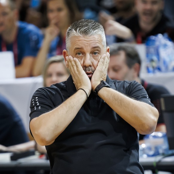 Ilias Papatheodorou ont subi une d馭aite rageante en Serbie