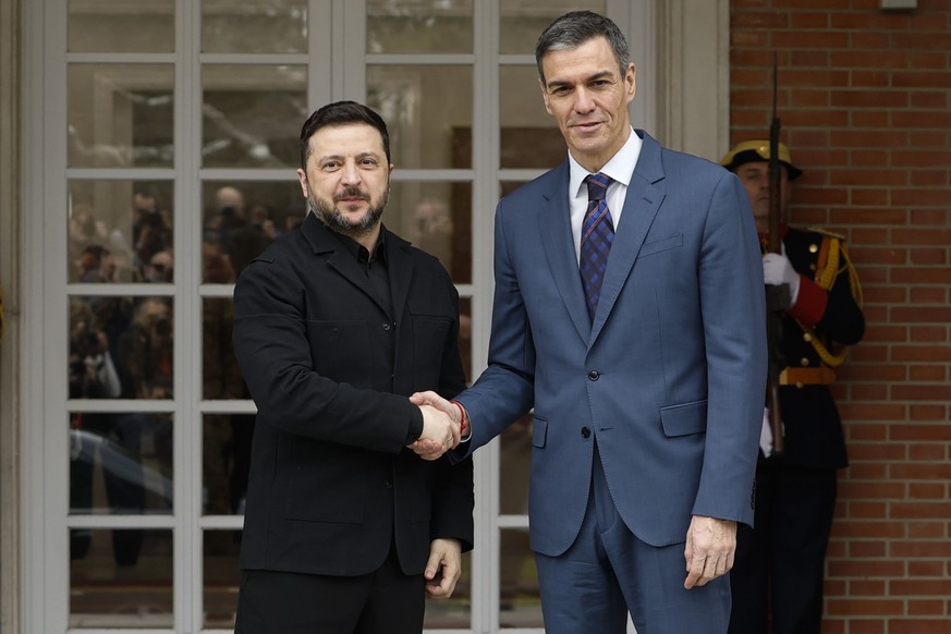 Alerte au «missile balistique» pendant la visite du chef de l'Otan