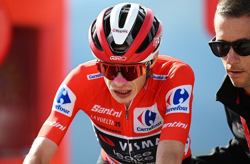 BOLA DEL MUNDO, SPAIN - SEPTEMBER 13: Stage winner Jonas Vingegaard of Denmark and Team Visma | Lease a Bike - Red Leader Jersey crosses the finish line during the La Vuelta - 80th Tour of Spain 2025, ...