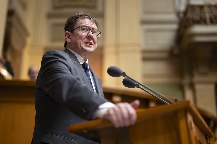 Bundesrat Albert Roesti spricht waehrend der Wintersession der Eidgenoessischen Raete, am Dienstag, 10. Dezember 2024 im Nationalrat in Bern. (KEYSTONE/Anthony Anex)