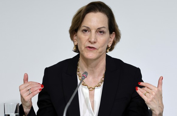 epa11666064 US-American-Polish journalist, columnist, historian, and German Book Trade Peace Prize laureate Anne Applebaum attends a press conference at the International Book Fair Frankfurt 2024 in F ...